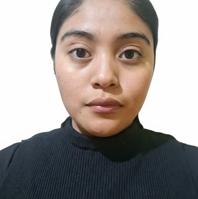 ANA MARIA VELASCO SALINAS