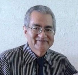Dr. Gerardo Flores